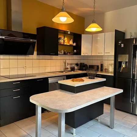 Grande Maison Avec Piscine Дом отдыха