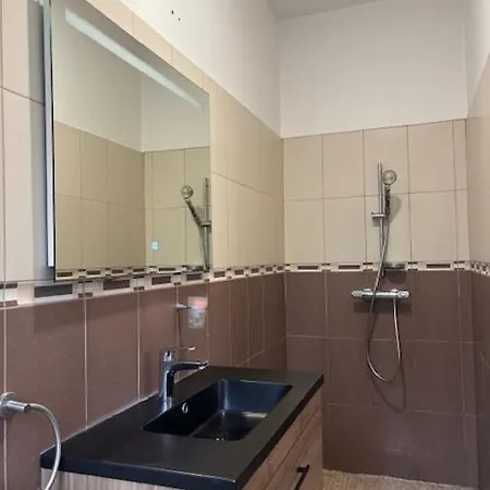 Grande Maison Avec Piscine *