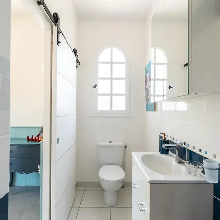 Grande Maison Avec Piscine *